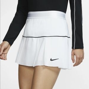 Nike white pleated tennis skirt